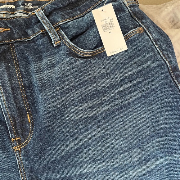 Old Navy jeans flare ankle high rise NWT size 12 - Picture 2 of 4